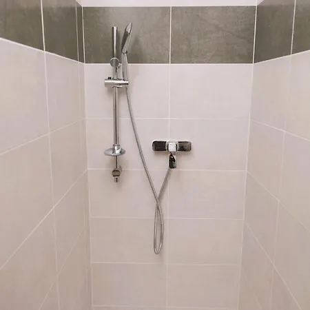 아파트 L'industriel Narbonnais *